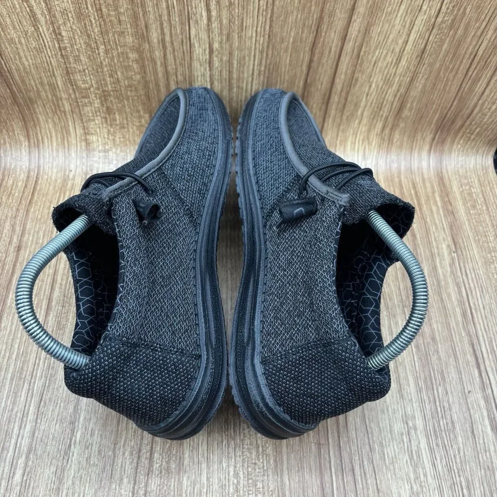 Hey Dude Shoes Men's 8 ladies 10 Black Wally Sox Black Micro‎ Total sneakers